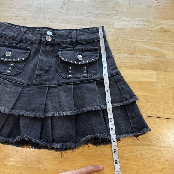 Hot Topic Social Collision Mini Skirt Medium Ruffle Black Rhinestone Tiered Star - Picture 8 of 9